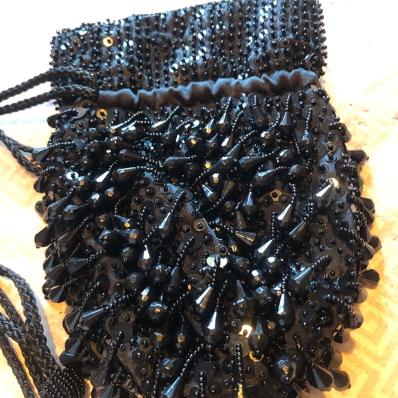Fun little beaded and sequined black pouch with sling. New or like new - Picture 2 of 6